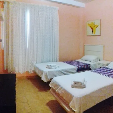 Golden Beach Met Pool Mogan